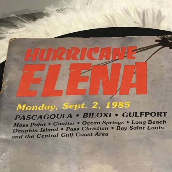 Hurricane Elena Limited Edition Collector’s Documentary Book - Picture 2 of 11